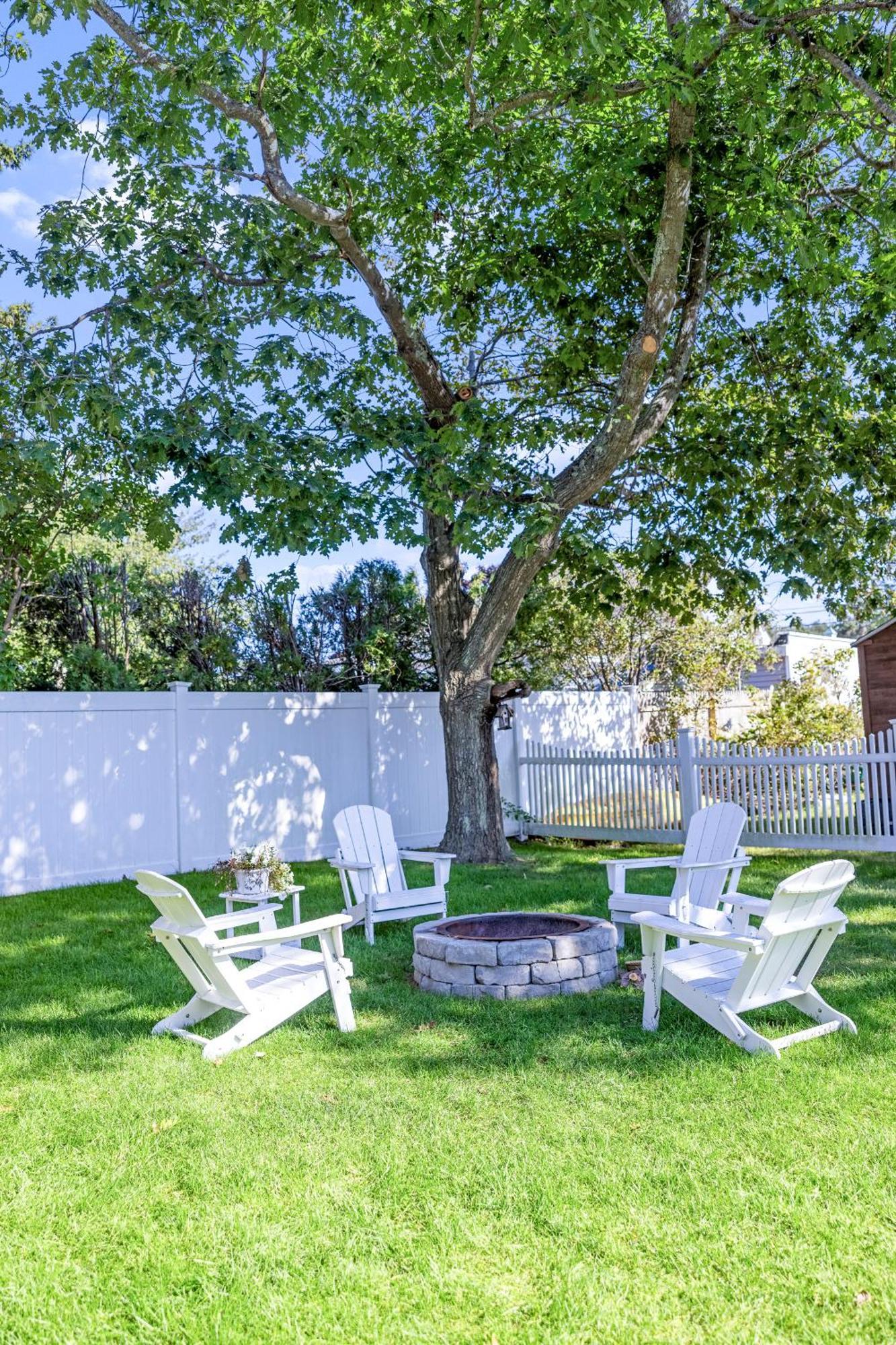 Pine Point Beach House With Deck, Fire Pit & Porch Scarborough Εξωτερικό φωτογραφία